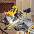 Pokosová píla DEWALT DWS780