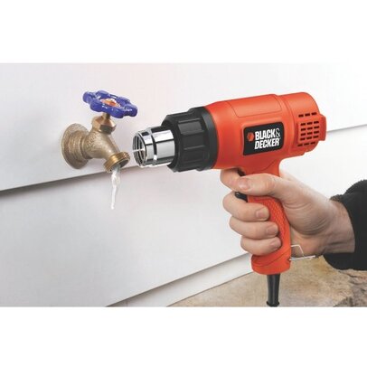 Teplovzdušná pištoľ Black&Decker KX1650