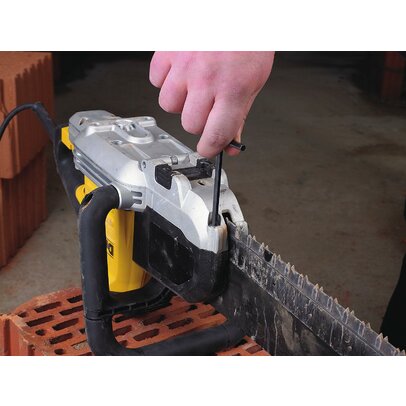 Univerzálna píla DEWALT DW397 Alligator 430 mm